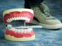 Pozor na pokazené zuby, môžu aj zabíjať