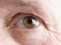  Vedci úspešne otestovali nový spôsob liečby sivého zákalu