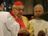 Český kardinál Vlk má rakovinu pľúc s metastázami do kostí