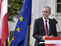 Rakúsko má nového prezidenta, Van der Bellen sa ujal funkcie