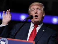 Trump republikánom: Vrátime moc americkému ľudu