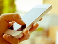 Pozor na aplikáciu, šíri sa formou SMS a môže vykrádať účty