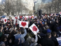 Tisíce ľudí protestovali proti Trumpovmu imigračnému výnosu 