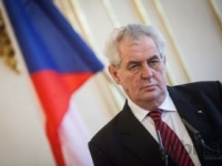 Najlepšie platený politik v Česku zarába viac ako Zeman
